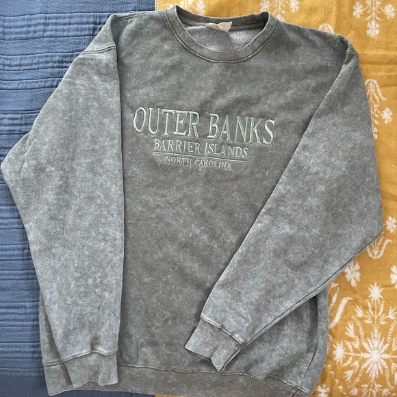Vintage Outer Banks Crewneck - Picture 2 of 7